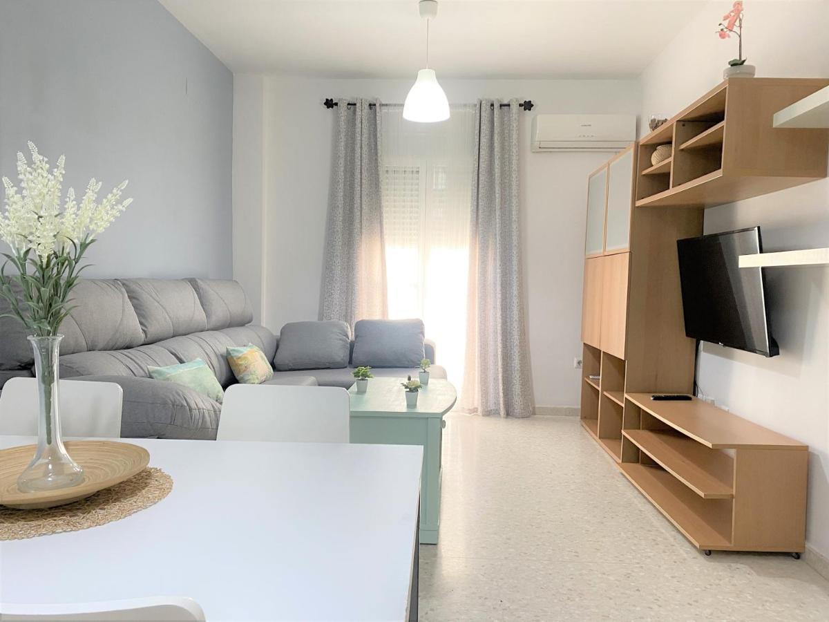 Apartamento Entero A 10 Minutos En Coche De Sevilla Centro Camas Exterior photo